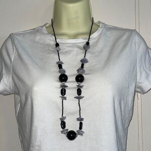 Black beaded‎ & gray broken shell  necklace